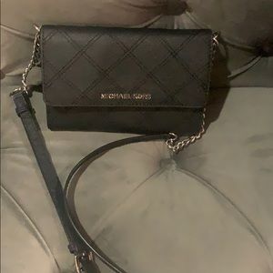 Michael kors crossbody
